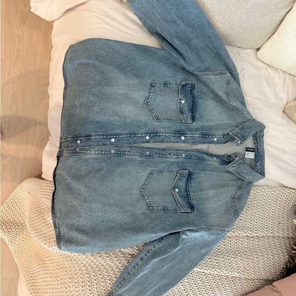 Denim Oversize Women's Shirt - Picture 1 of 2